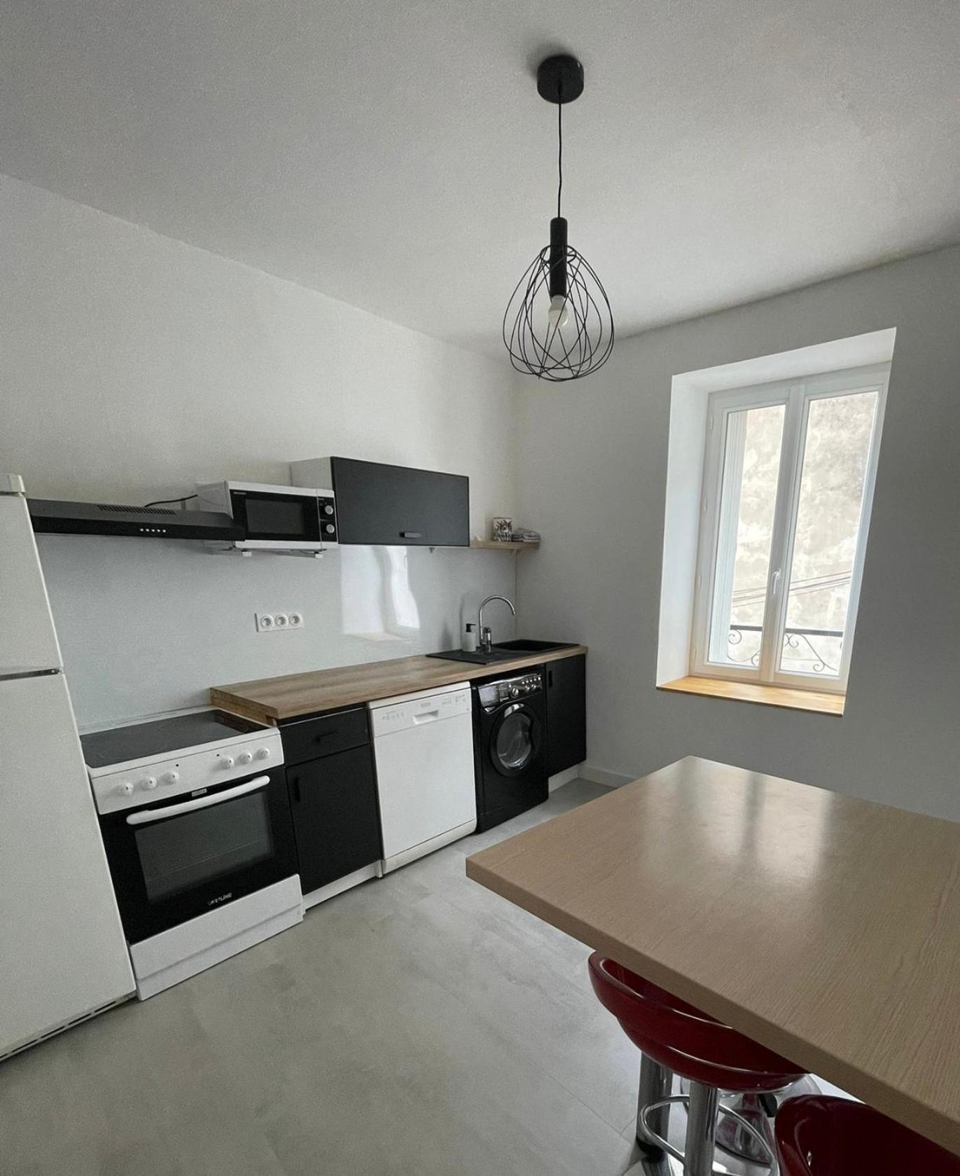 Charmant Appartement Au Paradis Romagnat Exterior photo